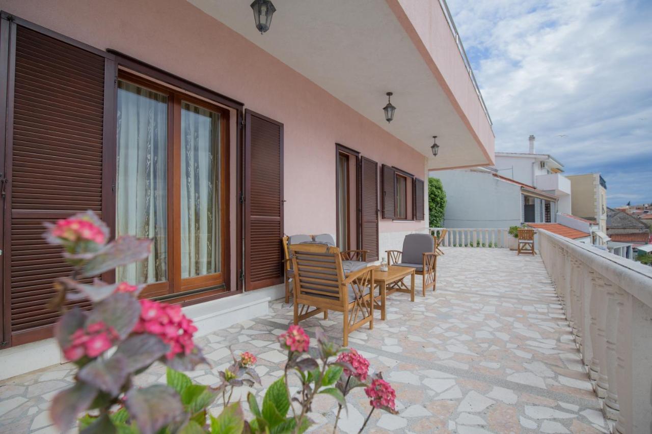 Rooms Plava Laguna Primosten Exterior photo